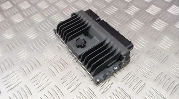 Toyota Yaris XP210 Engine control unit/module 89661K0081
