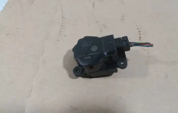 A/C air flow flap actuator/motor