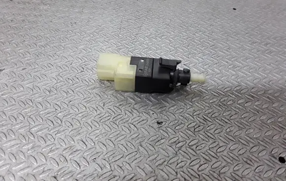 Brake pedal sensor switch