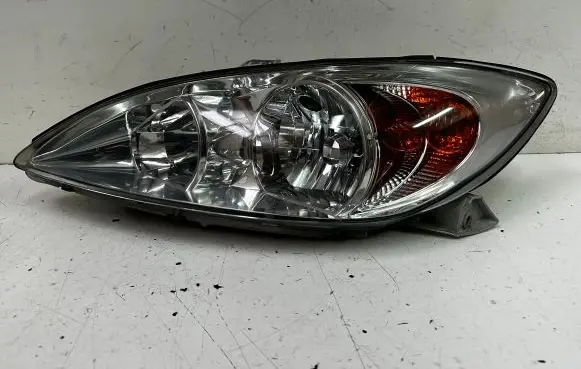Toyota Camry Headlight/headlamp