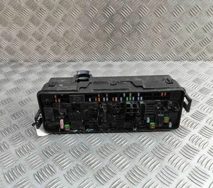 Land Rover Range Rover L405 Fuse module 5C5911F01 JPLA14A073AB