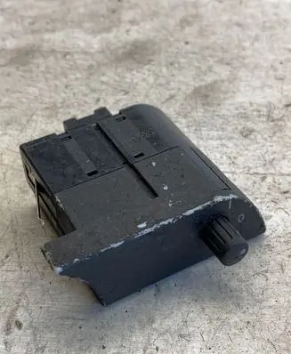 Audi A4 S4 B7 8E 8H Headlight level height control switch 8e2919094b