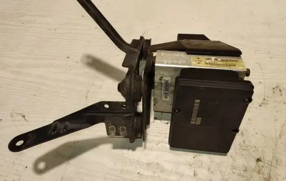 Mercedes-Benz ML W164 ABS Pump 00402290C1 A2515450132 10092515593
