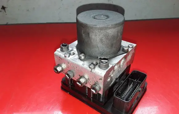 Seat Toledo IV (NH) ABS Pump 1S0614517F 54086612D 17677014