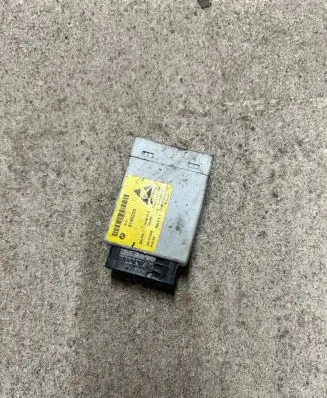 BMW 5 E60 E61 Center console control module 9183233 28137346 762265