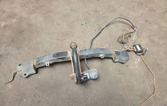 BMW 1 E81 E87 Tow bar set 