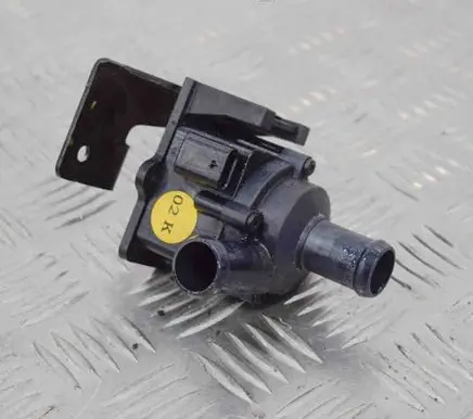 Audi A5 8T 8F Electric auxiliary coolant/water pump 8K0819025H