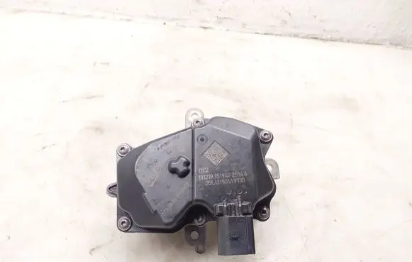 Audi A7 S7 4K8 EGR valve 05L131501 05L131501AV130 131218