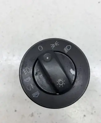 Light switch