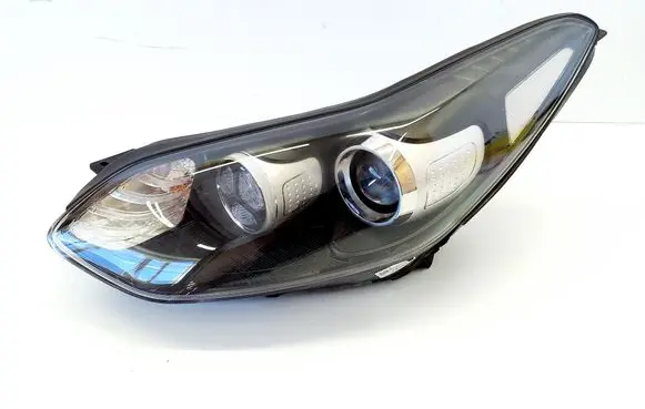 KIA Sportage Headlight/headlamp 92101F1040
