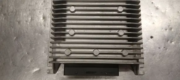 Volkswagen Golf VI Sound amplifier 5K0035456B