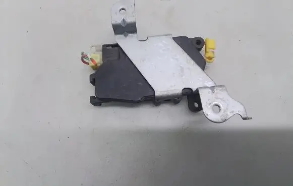 Subaru Forester SF Central locking motor 
