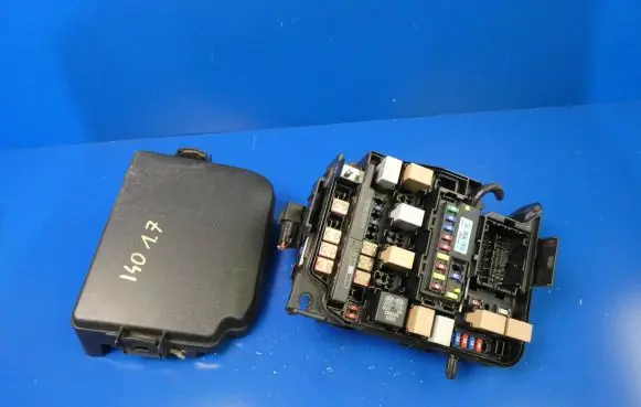 Hyundai i40 Fuse box set 91203-3Z190 3Z190 91203