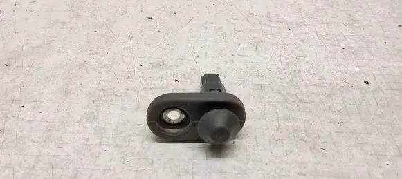 Toyota Avensis T250 Front door sensor 