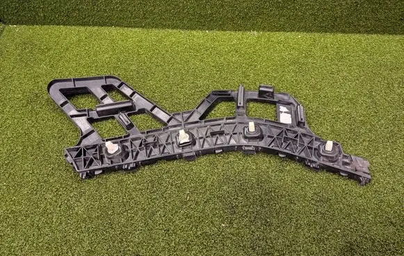 KIA Pro Cee'd III Rear bumper mounting bracket 86614J7700 86616J7700