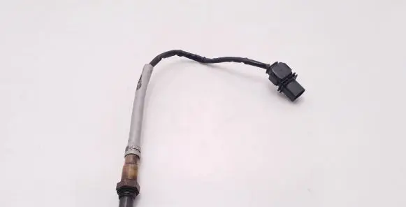 Audi A4 S4 B8 8K Lambda probe sensor 03L906262 0281004083 0281004084