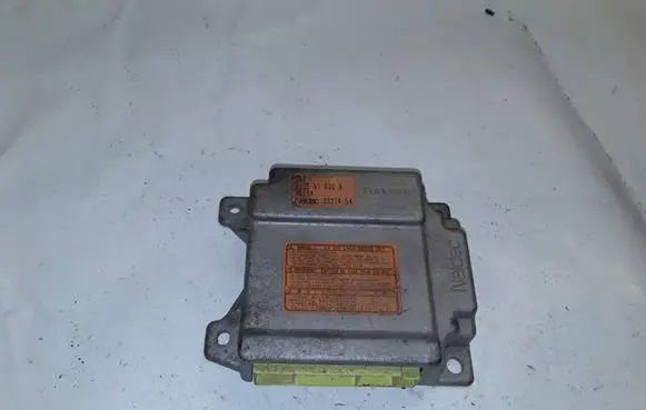 Mazda 323 F Airbag control unit/module B25E57K30B 8L18A 3321454