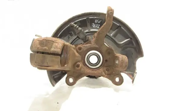 Volkswagen Golf Plus Front wheel hub