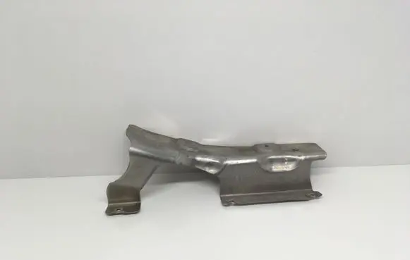 BMW 6 F06 Gran coupe Heat shield in engine bay 7185204