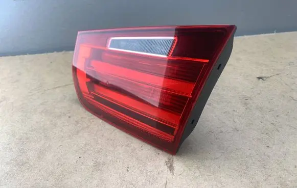BMW 3 F30 F35 F31 Tailgate rear/tail lights 7371112 7259916 63217259916