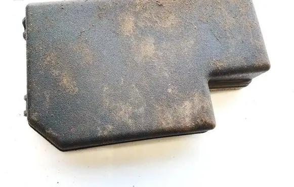 Toyota RAV 4 (XA30) Fuse box cover 8266242270 82662-42270
