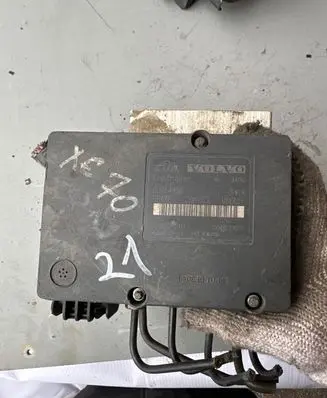 Volvo XC90 ABS Pump 30714956 10092504013