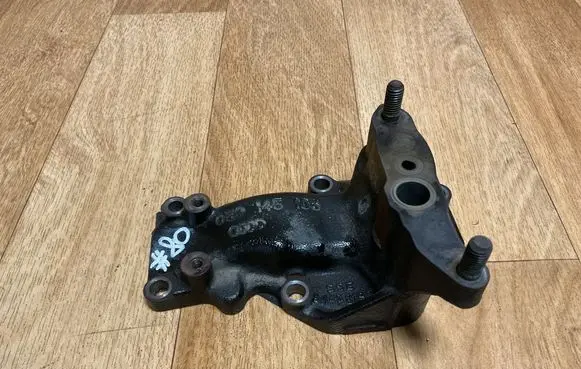 Volkswagen Touareg II Other engine bay part 059145195 140019