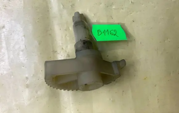 Mercedes-Benz C W203 Air micro filter air duct channel part A2038300032