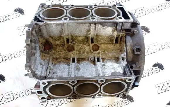 Mercedes-Benz CLK A208 C208 Engine block R1120101605