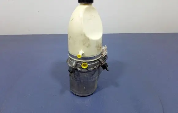 Opel Vectra C Power steering pump 