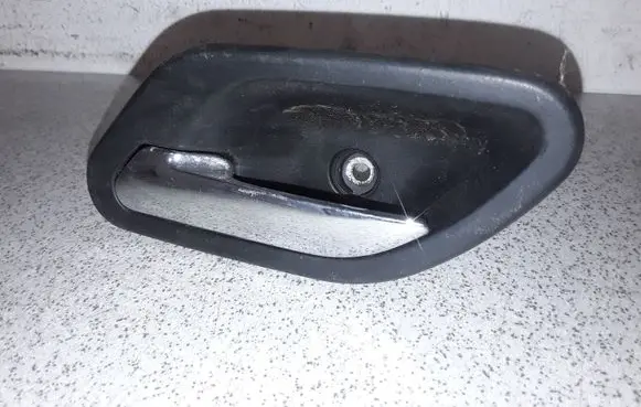BMW 5 E39 Front door interior handle 7032925