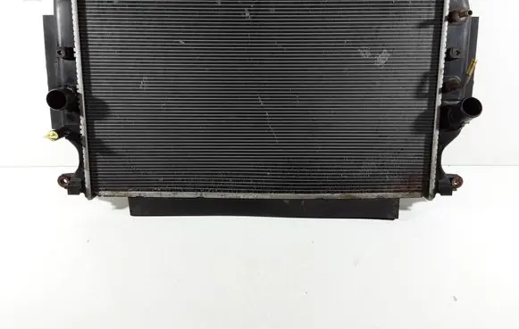 Toyota Verso Coolant radiator 0R10 DT4221340592