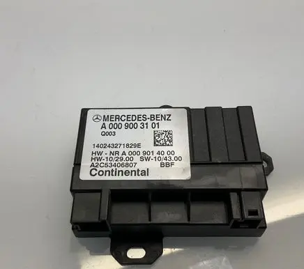 Mercedes-Benz E W212 Fuel injection pump control unit/module A0009003101 140243271829E A2C53406807