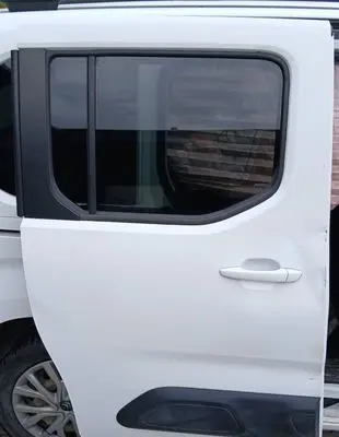 Citroen Berlingo Side sliding door BERIVDRZWIPP