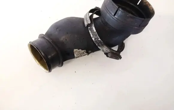 Mercedes-Benz CLK A209 C209 Air intake hose/pipe a2710901437 750354