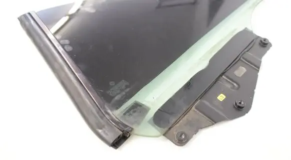 Mercedes-Benz SL R230 Rear side window