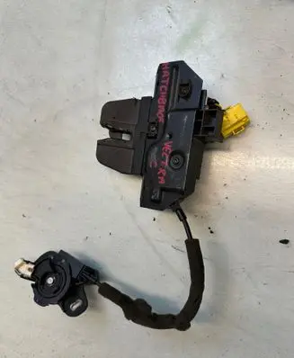 Opel Vectra C Tailgate/trunk/boot lock/catch/latch 09180104
