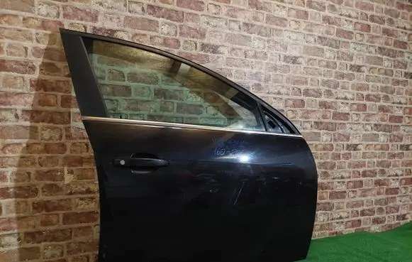 Opel Insignia A Front door