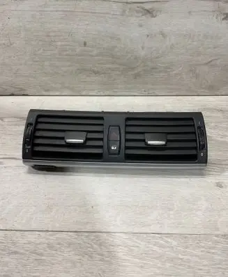 Dash center air vent grill
