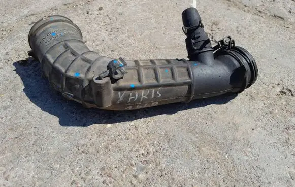 Toyota Yaris Intercooler hose/pipe