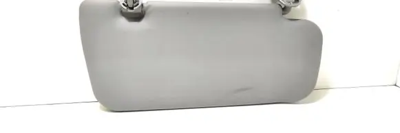 Nissan Primera Sun visor