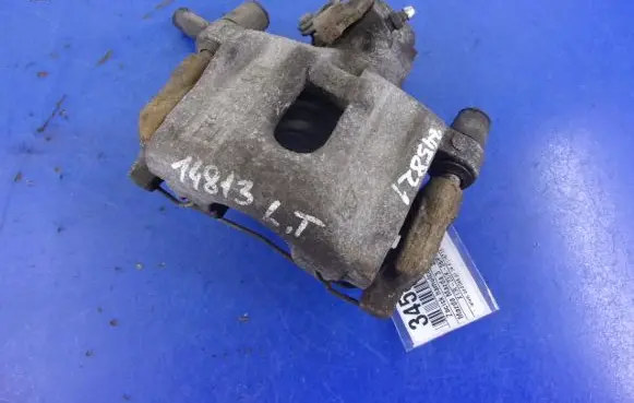 Mazda 3 I Rear brake caliper