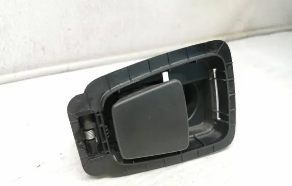 Volvo XC60 Engine bonnet (hood) release handle 31651260