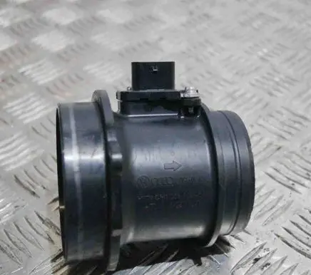 Audi A4 S4 B8 8K Mass air flow meter 420133471 059906461N