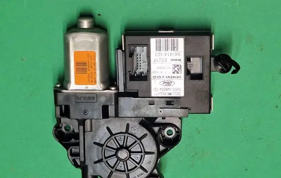 Rear door window regulator motor