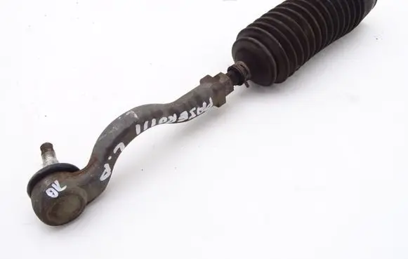 Mitsubishi Pajero Steering tie rod boot 