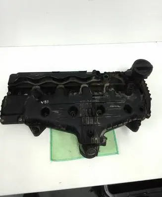 Volvo V50 Rocker cam cover 31338169 PA66GF35 P0X1B