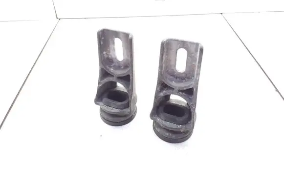 Opel Meriva A Radiator support slam panel bracket 13128110 13128108
