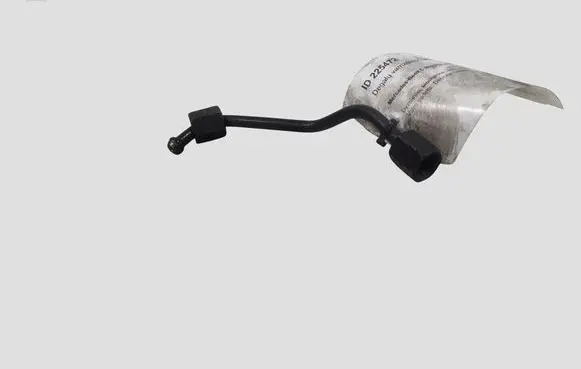 Mercedes-Benz C W203 Fuel line pipe