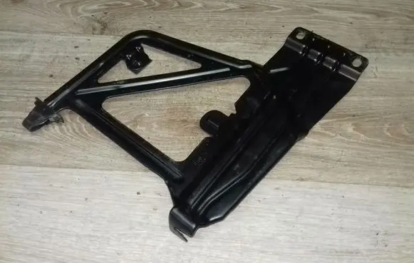 Volvo XC70 Battery bracket 9459774